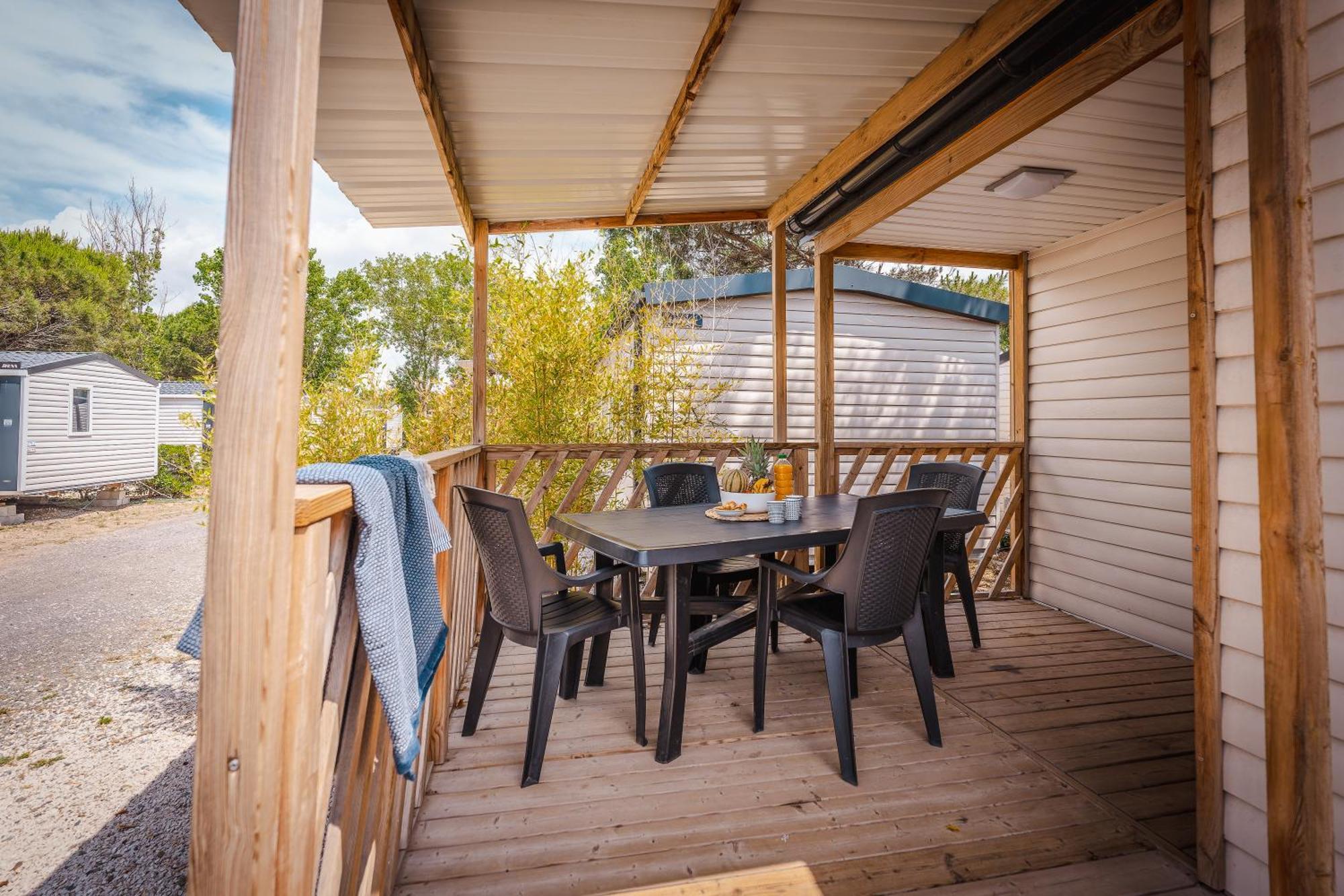 Camping Le Roucan West Vias Bagian luar foto
