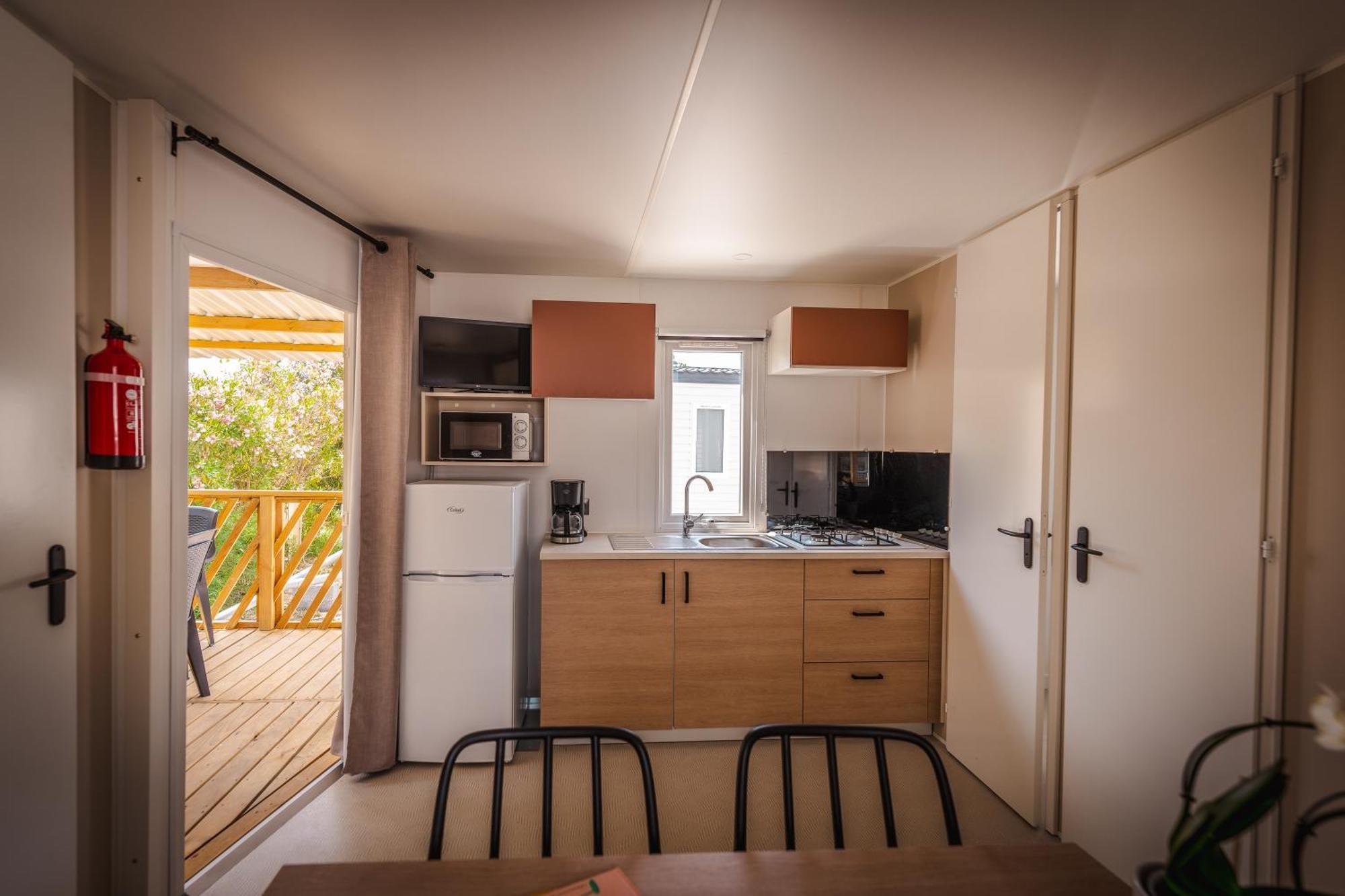 Camping Le Roucan West Vias Bagian luar foto