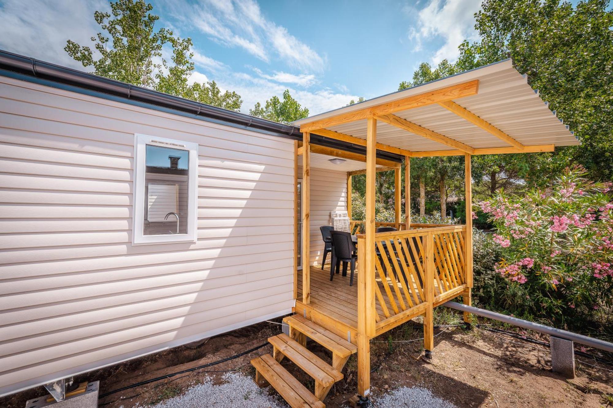 Camping Le Roucan West Vias Bagian luar foto
