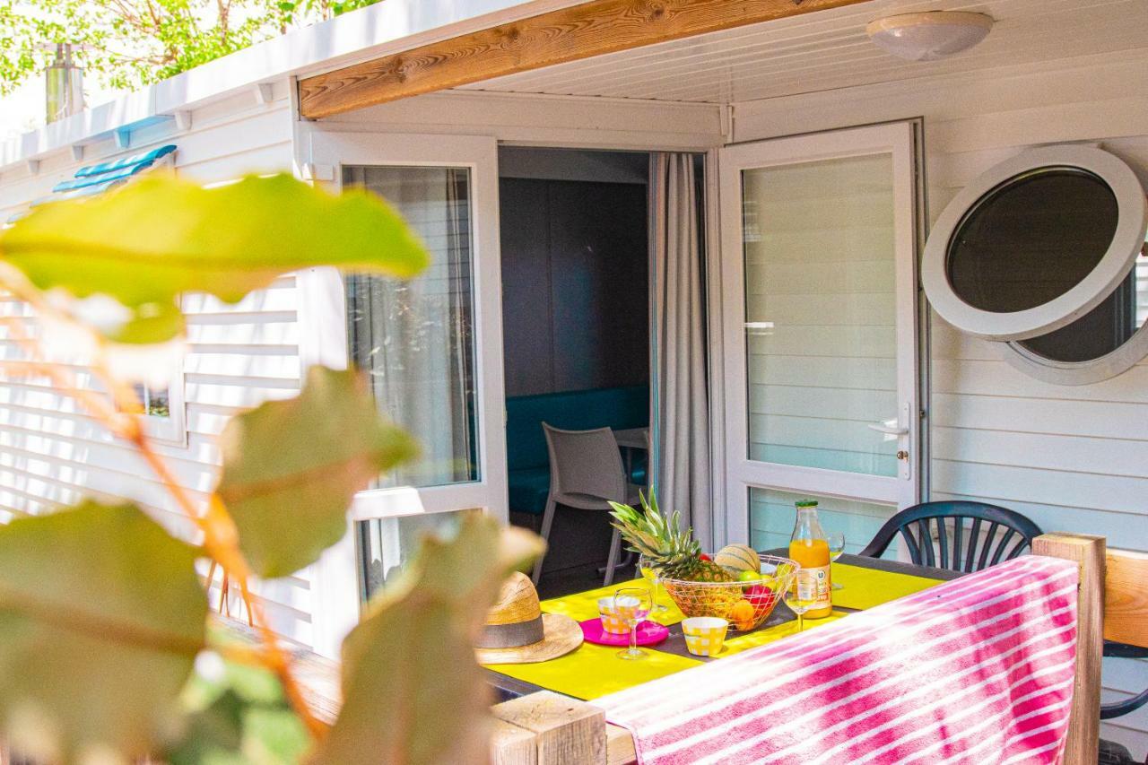 Camping Le Roucan West Vias Bagian luar foto